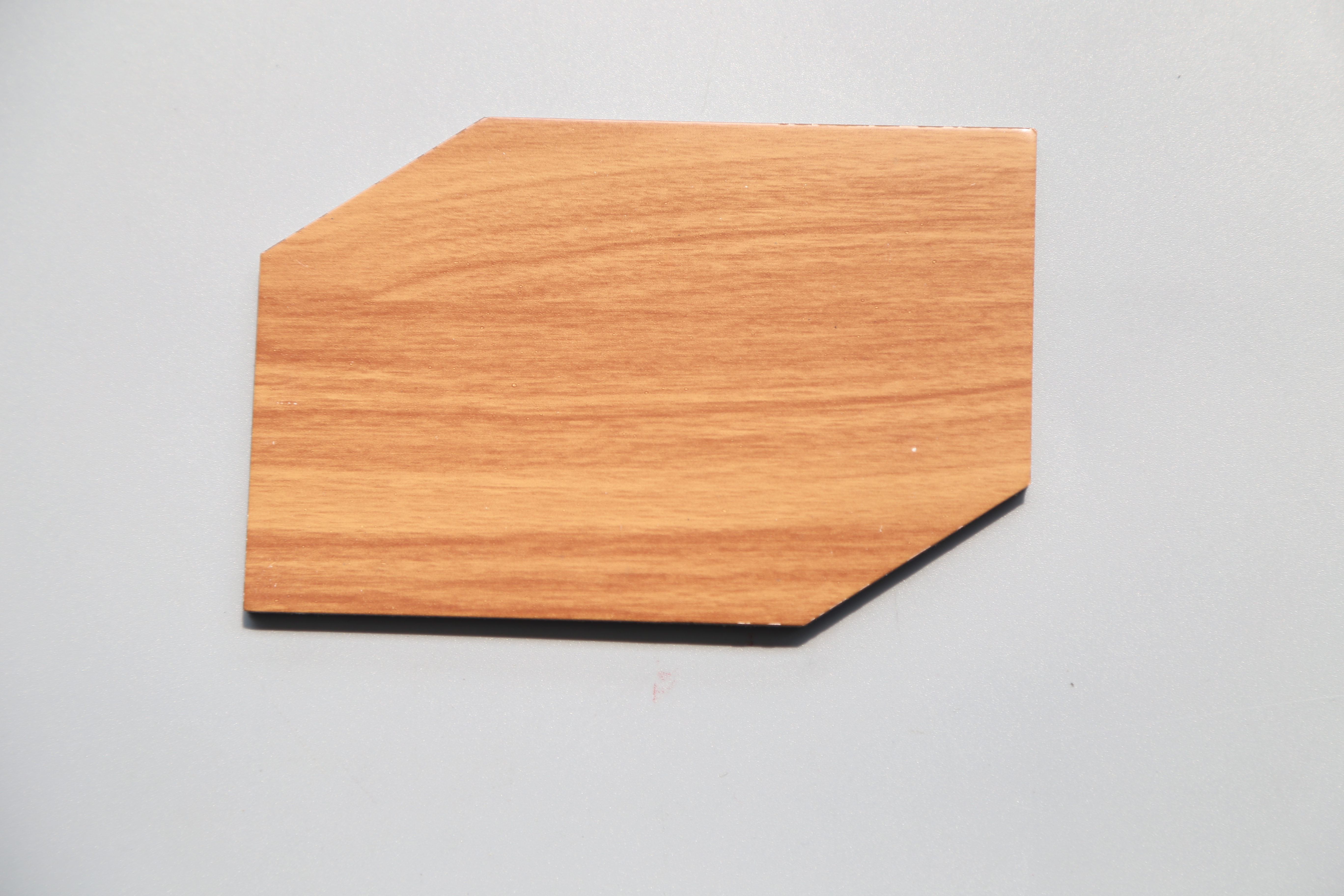 鋁塑板生產(chǎn)廠(chǎng)家介紹門(mén)頭招牌如何安裝